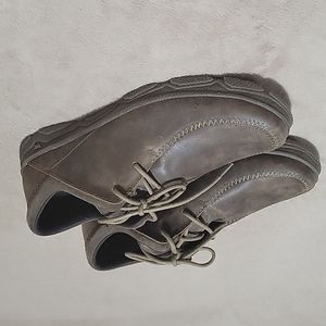 Men's Irish Setter shoes, size 8, new